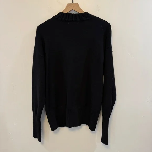 AMI PARISAmi de Coeur Wool Cardigan - gender neutral